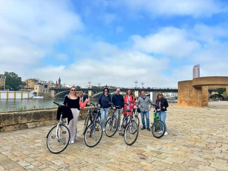 Sevilla: 100% Nederlandstalige Highlights Tour op E-BIKE - Exploring Seville on Two Wheels: The Overview