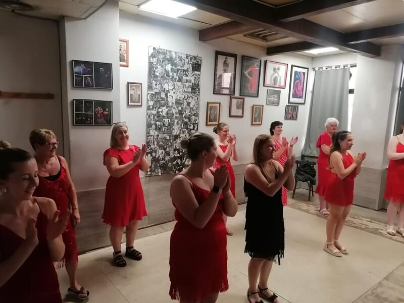 Sevilla: Latin Dance and Salsa Class Experience - Deep Dive into the Itinerary