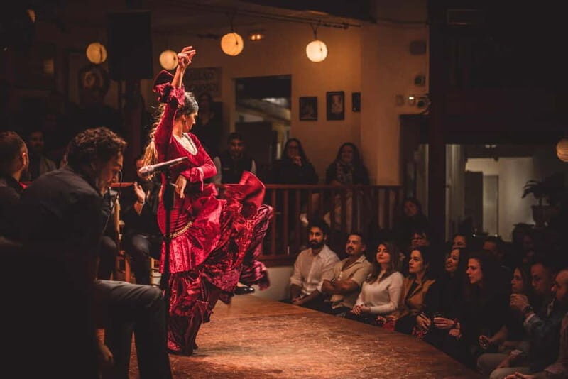 Sevilla: Tapas, Wine, and Flamenco Show Guided Tour - Key Points