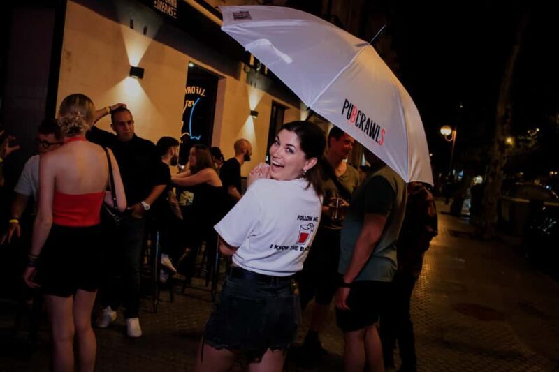 Seville: 3 Bars Pub Crawl + VIP Club Entrance & 3 Free Shots - Exploring Seville’s Nightlife: A Detailed Look at the 3 Bars Pub Crawl + VIP Club Entry