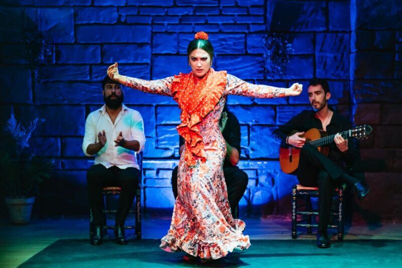Seville: Baraka Sala Flamenca Show with Drink in Triana - Frequently Asked Questions