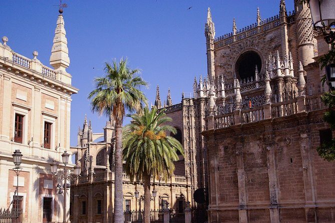 Seville Cathedral, Alcazar, and Jewish Quarter Skip-the-Line Combo Tour - A Detailed Look at the Itinerary
