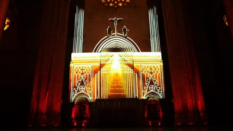 Seville: Cathedral of Seville Guided Night Tour & Light Show - Key Points