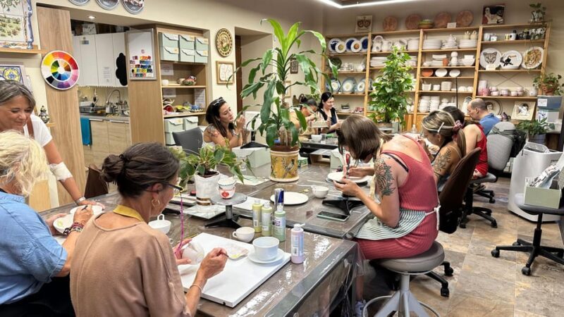 Seville: Ceramic painting workshop - What to Expect from the Ceramic Painting Workshop