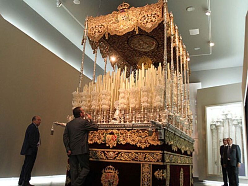 Seville: Entry Ticket to the Macarena Museum and City Tour - FAQs