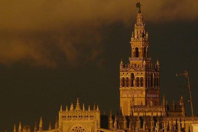 Seville Evening Historical Tour with Haunted History - Why Choose the Seville Haunted History Tour?