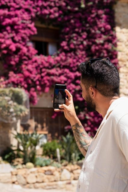 Seville: Express Walk with a Local in 60 minutes - What to Expect from Your 60-Minute Walk