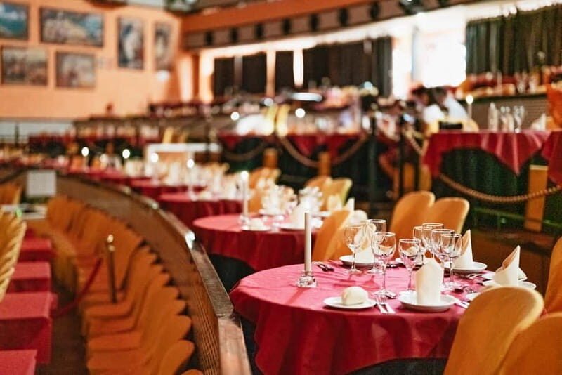 Seville: Flamenco at El Palacio Andaluz with Optional Dinner - FAQ