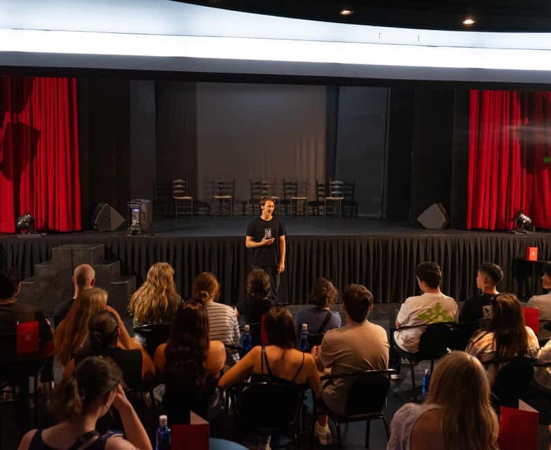 Seville: Flamenco Dance Class for Beginners at the Teatro Flamenco - What to Expect from the Flamenco Dance Class