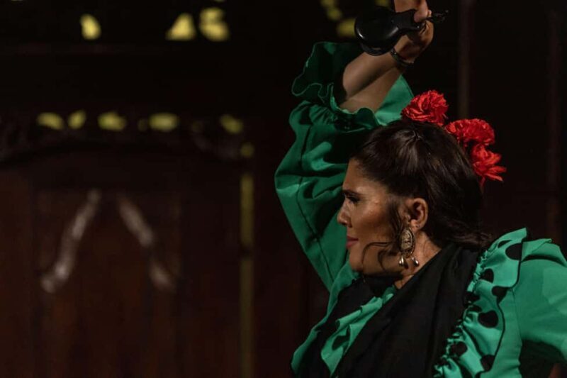 Seville: Flamenco Show at Tablao Almoraima in Triana - Key Points