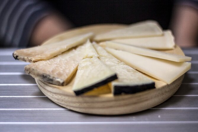 Seville Food Tour: Vermut, Churros & 10+ Tasty Local Dishes - Churros and Ham: How to Think About the Tastings