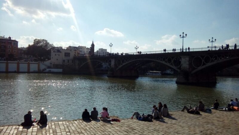 Seville: Guided Sightseeing Day Tour - FAQ