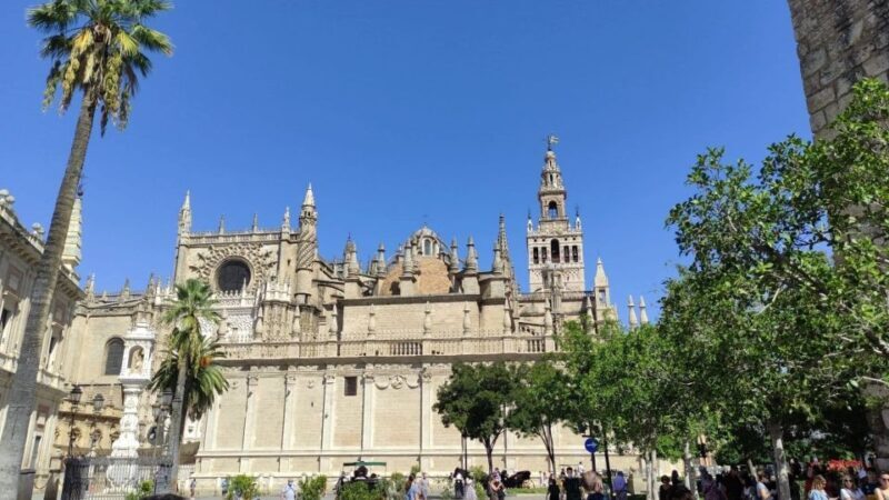 Seville: Guided Walking Tour with Optional Breakfast - Authenticity and Personal Touches