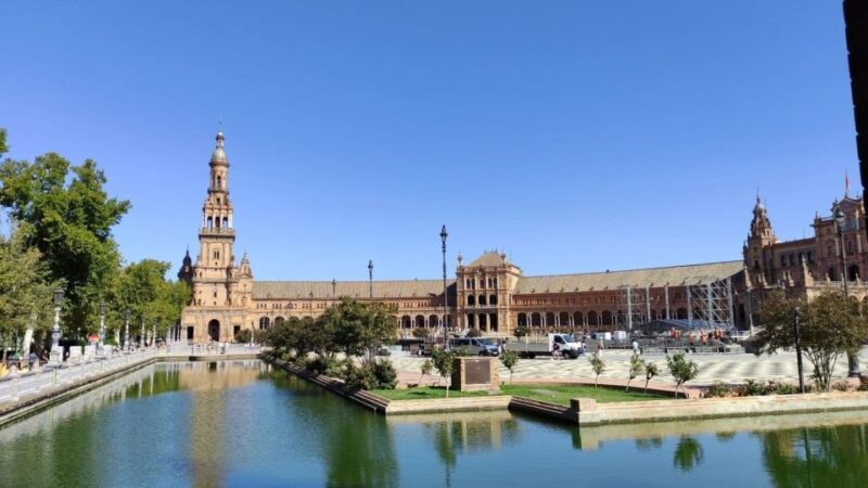 Seville: Guided Walking Tour with Optional Breakfast - Practical Considerations