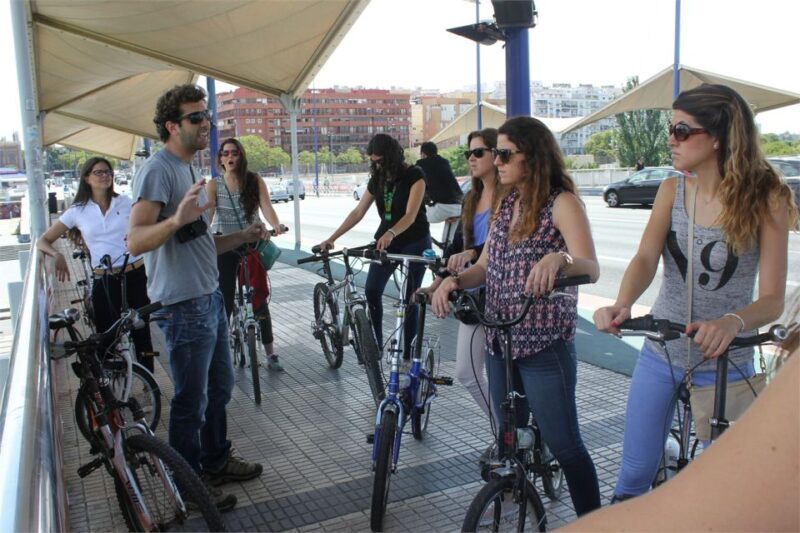 Seville: Highlights Bike Tour with Local Guide - Frequently Asked Questions