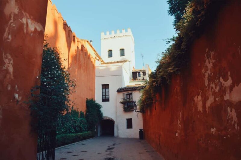 Seville: Historic Center and Jewish Quarter Walking Tour - FAQ