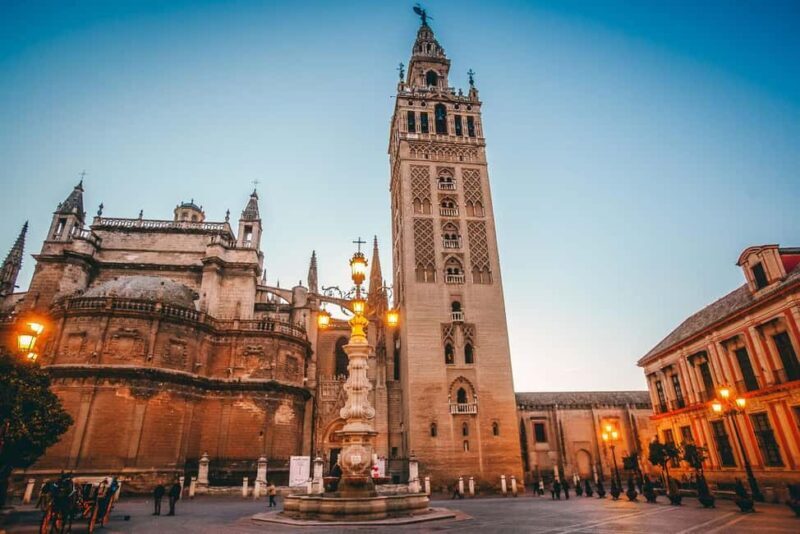 Seville in 1 Day Tour: Historic Center, Monuments, and Jewish Quarter - Why Choose This Tour?