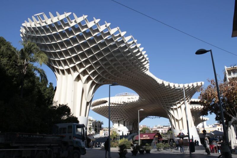 Seville: Palacio de Las Dueñas, La Macarena & Las Setas Tour - Real Travel Reviews and Perspectives