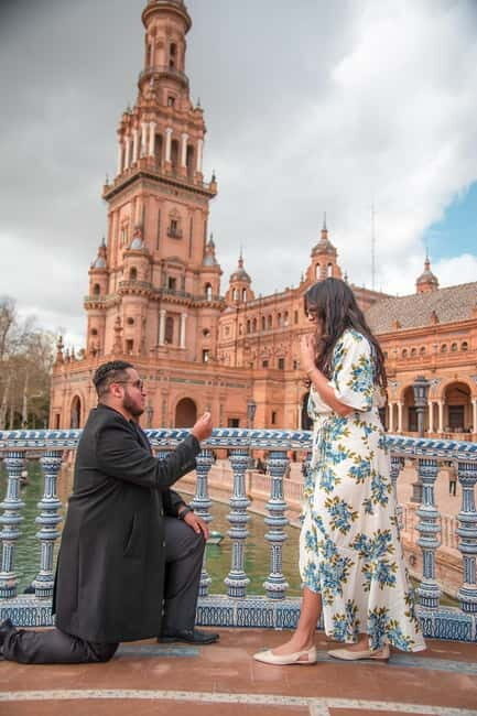 Seville: Photo session for a special moment. - Who Should Consider This Experience?