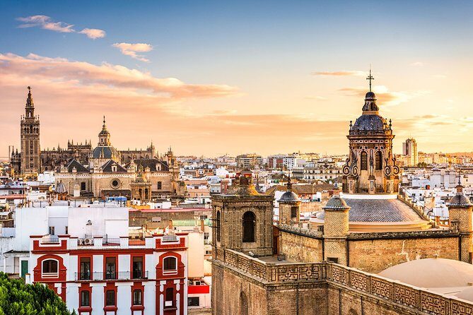 Seville Private walking tour with skip the line tickets to Cathedral and Alcazar - Key Points