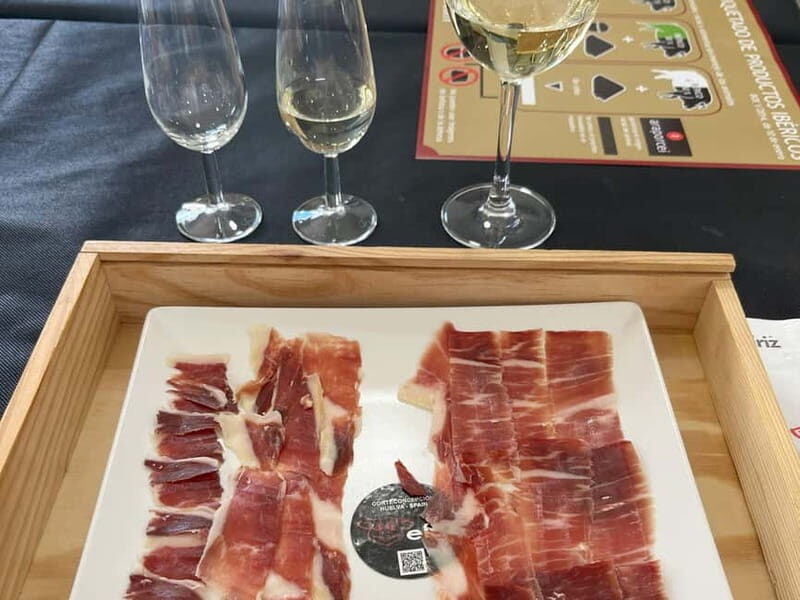 Seville: Secret Food Tour with Tapas and Drinks - Exploring the Heart of Seville’s Food Scene