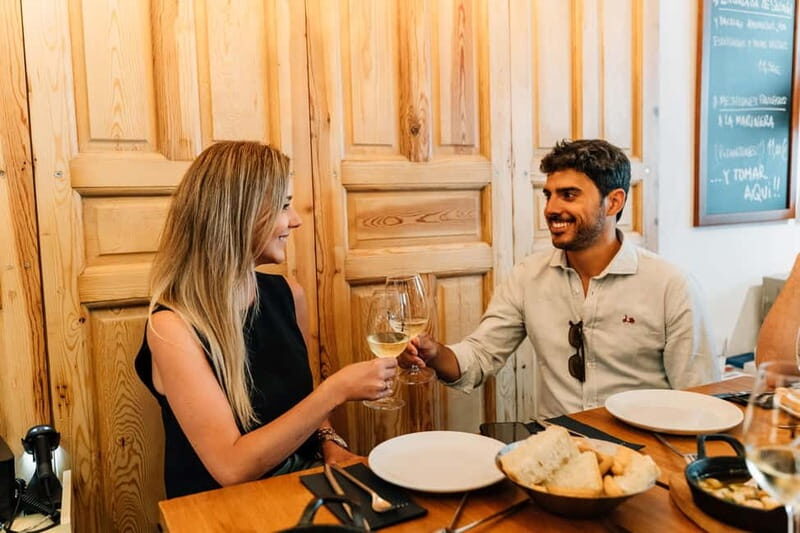 Seville: Tapas and Wine Tour with Rooftop Drink - Who Should Do This Tour?