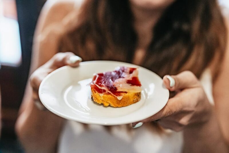 Seville: Tapas, Taverns and History Guided Walking Tour - A Closer Look at the Tour Experience