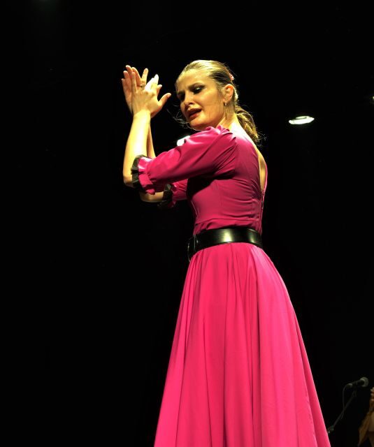 Seville: very intimate flamenco show at Casa Flamenco Azahar - Key Points