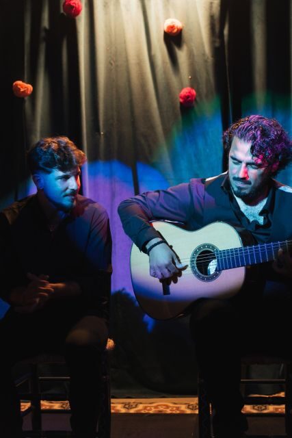 Seville: very intimate flamenco show at Casa Flamenco Azahar - The Cost and Value