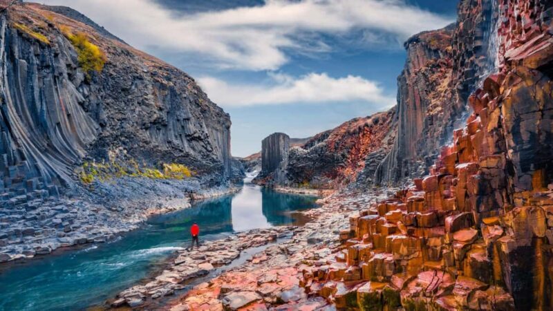 Seydisfjordur: Private Stuðlagil Canyon Shore Excursion - FAQs