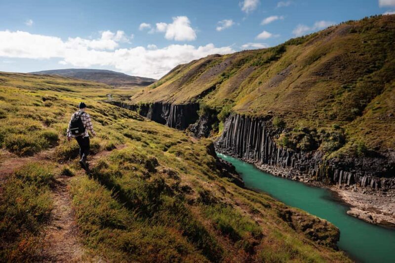 Seyðisfjörður Shore Excursion: Stuðlagil Canyon & Vök Baths - Key Points