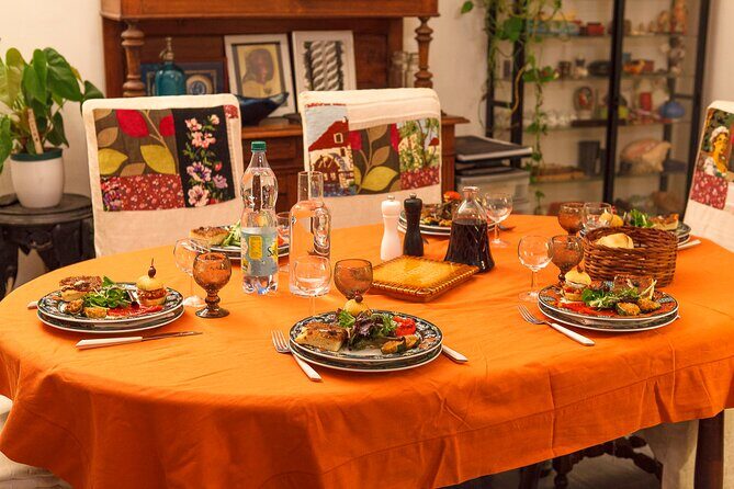 share a traditional meal with licauw - FAQ