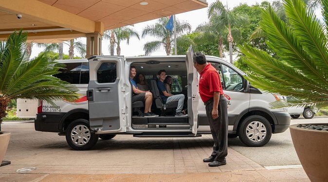 Shared Airport Departure Transfer: Anaheim, Buena Park or Garden Grove to LAX International Airport - Who Should Consider This Transfer?