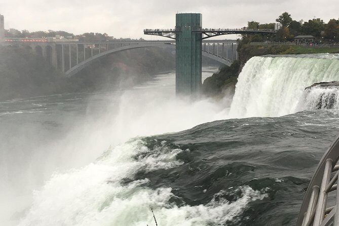 Shared Airport Transfer: Buffalo Niagara International Airport to Niagara Falls NY - Key Points