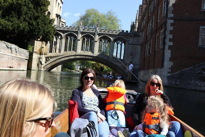 Shared Punt Tour - Cambridge - The Itinerary: A Closer Look