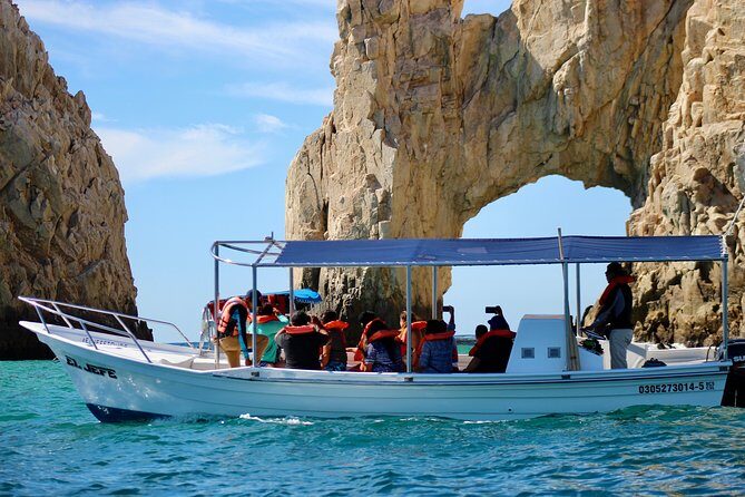 Shared ride to the arch of Cabo San Lucas - Who Is This Tour Best For?