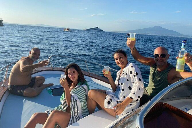 Shared Tour of Capri with Blue Grotto - What the Reviews Say