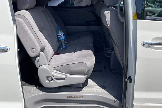 Shared Transfer To Nadi Airport from Denarau Resorts - What the Experience Looks Like