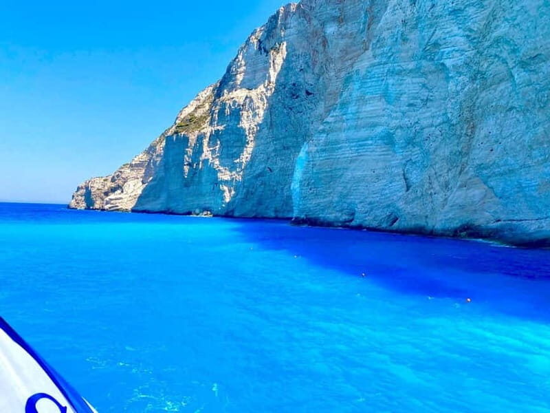 Shipwreck cruise, Blue Caves cruise, Xigia Beach, 3 stops - Who Will Enjoy This Tour?