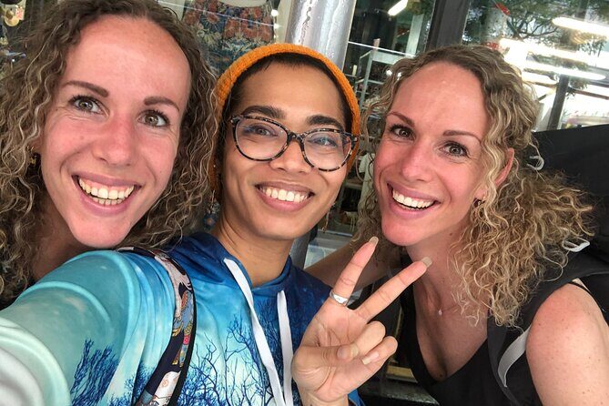 Shop Brooklyn Secondhand Fashion with a Personal Shopper - Discovering Brooklyn’s Secondhand Scene