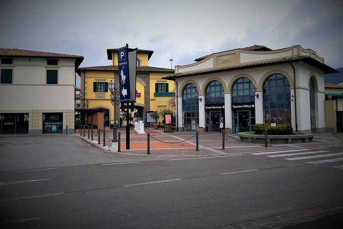 Shopping at Barberino Outlet from Montecatini Terme or Grotta Giusti - Key Points
