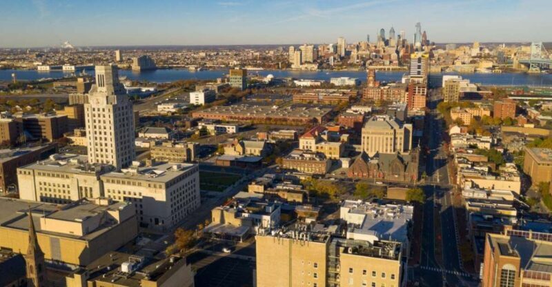 Shopping at Jersey Gardens - What Is Shopping at Jersey Gardens Really Like?