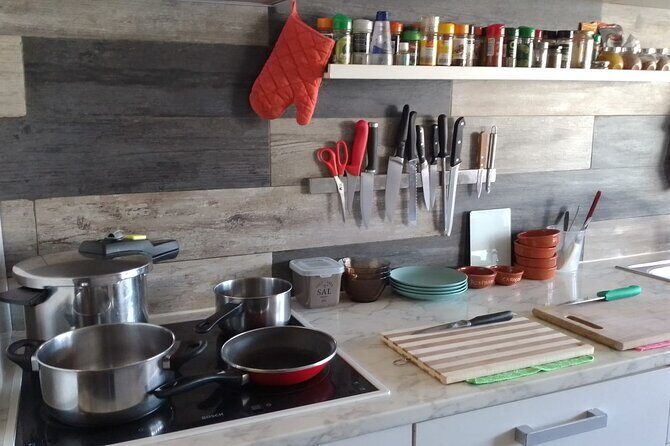 Shopping, cooking and eating together at my home in Porto - A Personal Welcome and Planning