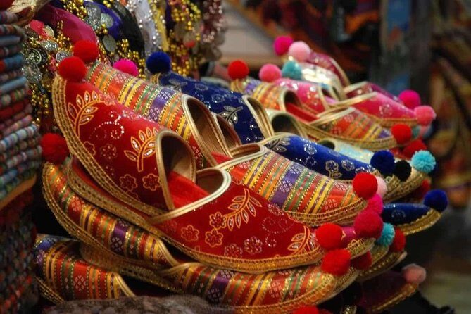 Shopping in Grand Bazaar - The Experience: What Makes It Special