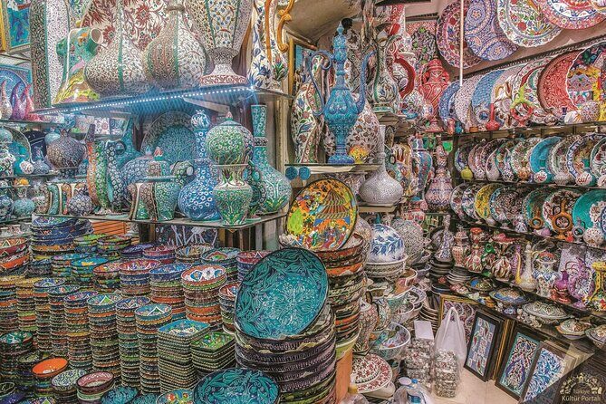Shopping tours in Istanbul Bazaars - Key Points