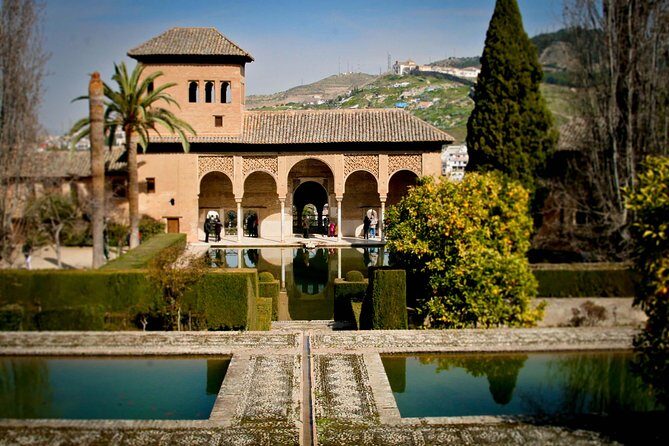 Shore Excursion from Almeria: Alhambra and Generalife Gardens - Is This Tour Worth the Price?
