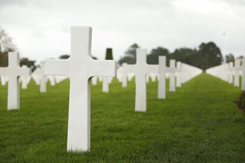 Shore excursion Normandy Private Tour with a Licensed Guide - Key Points