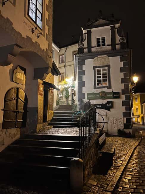 Short privat walking tour in the old town eský Krumlov - What to Bring & Restrictions
