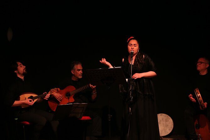 Show Songs Music and Neapolitan Dances with Tasting - Who Will Enjoy This Tour?