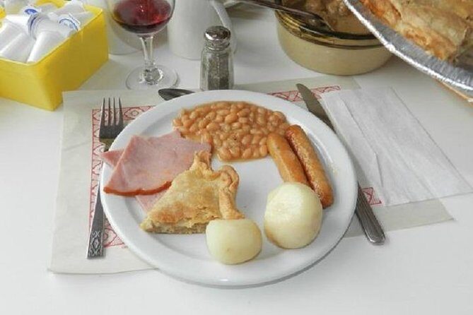 Shuttle from Quebec City to Sugar Shack / Navette Cabane a Sucre - A Practical Guide to the Shuttle from Quebec City to the Sugar Shack